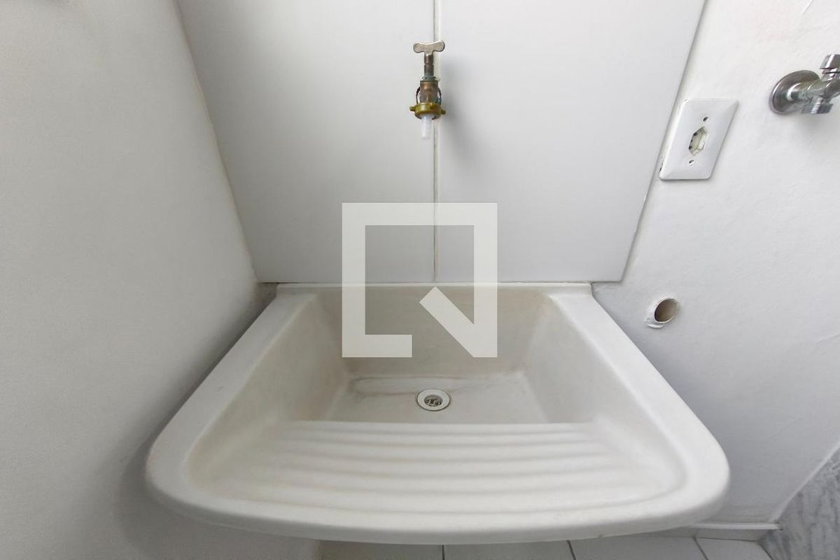 Apartamento à Venda - Parque Prado, 2 Quartos,  45 m2 em , Campinas - sp | SoloBR