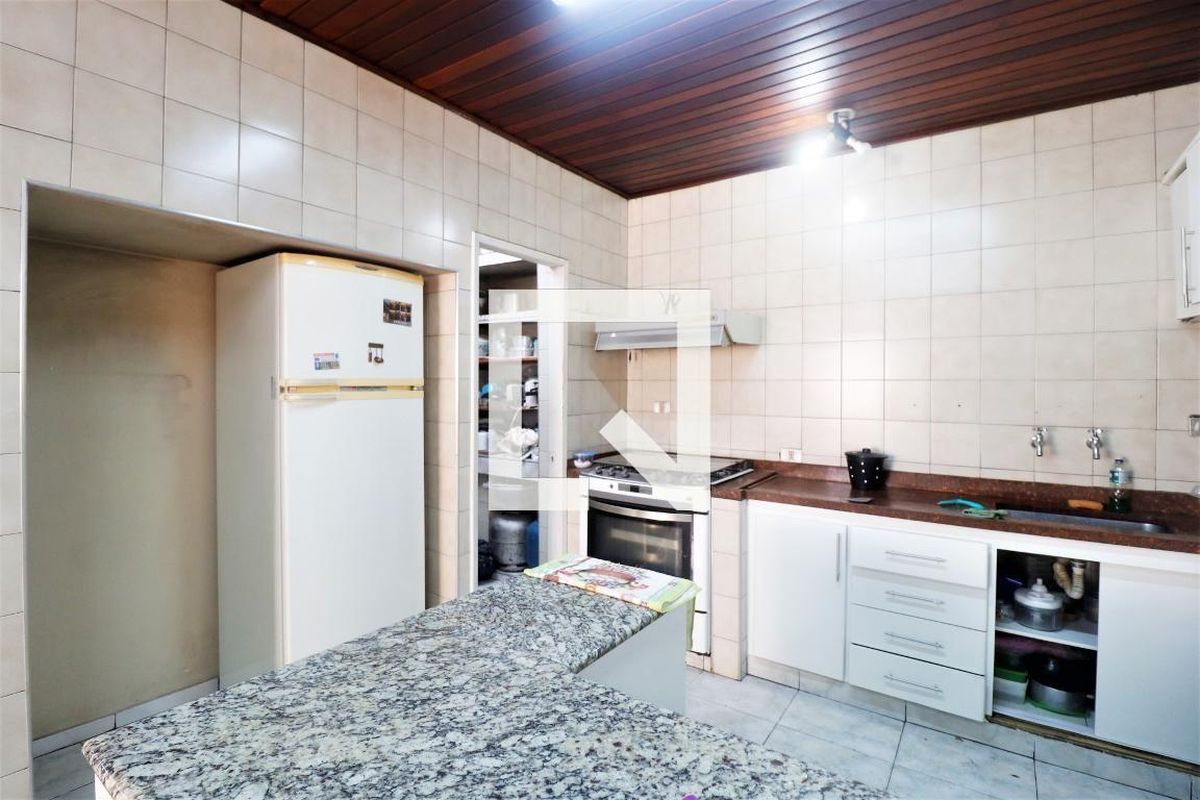 Casa, 3 quartos, 200 m² - Foto 42