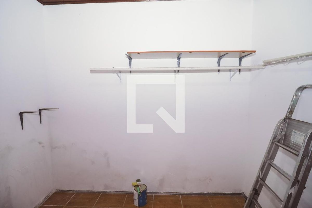 Casa, 3 quartos, 200 m² - Foto 14