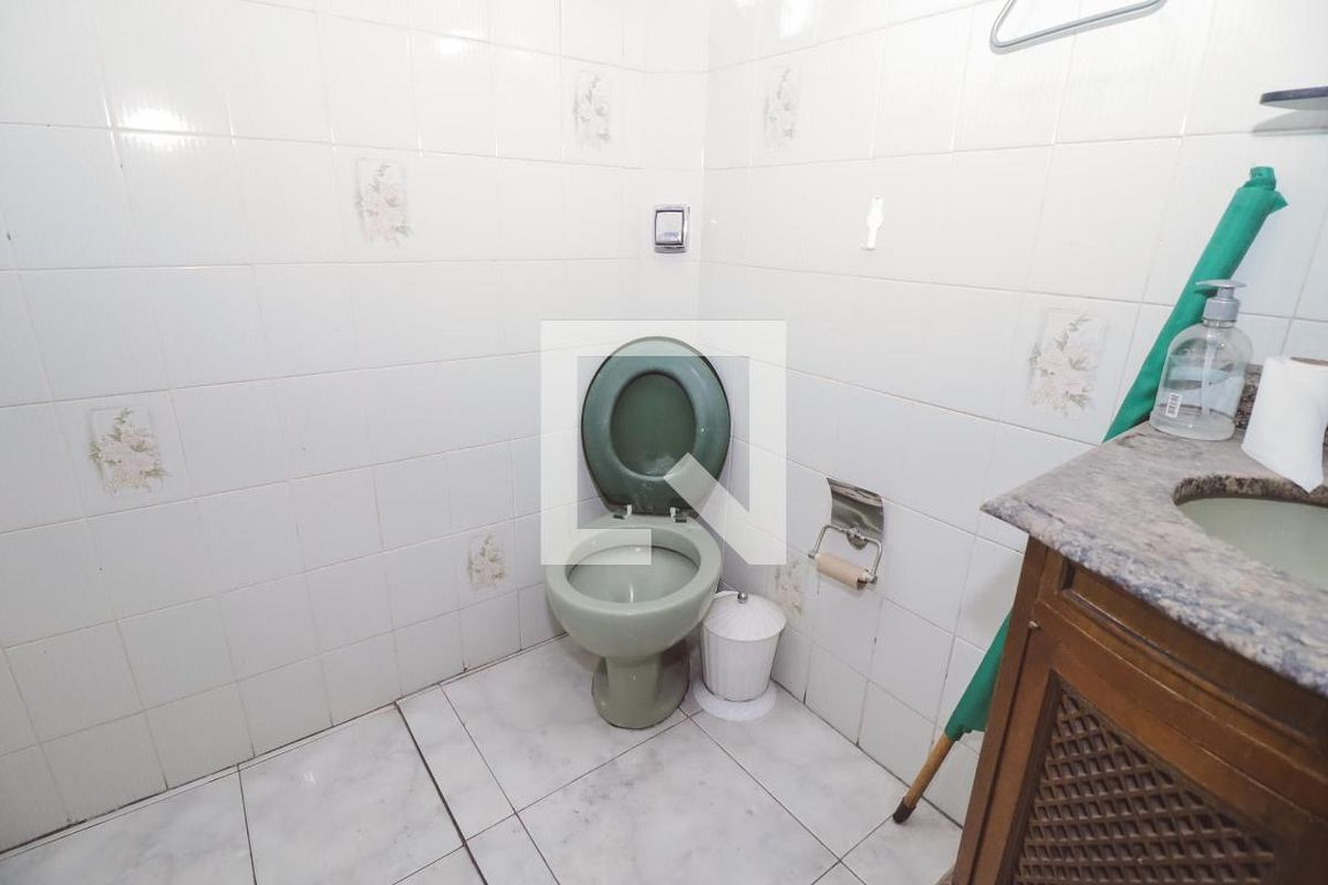 Casa, 3 quartos, 200 m² - Foto 40