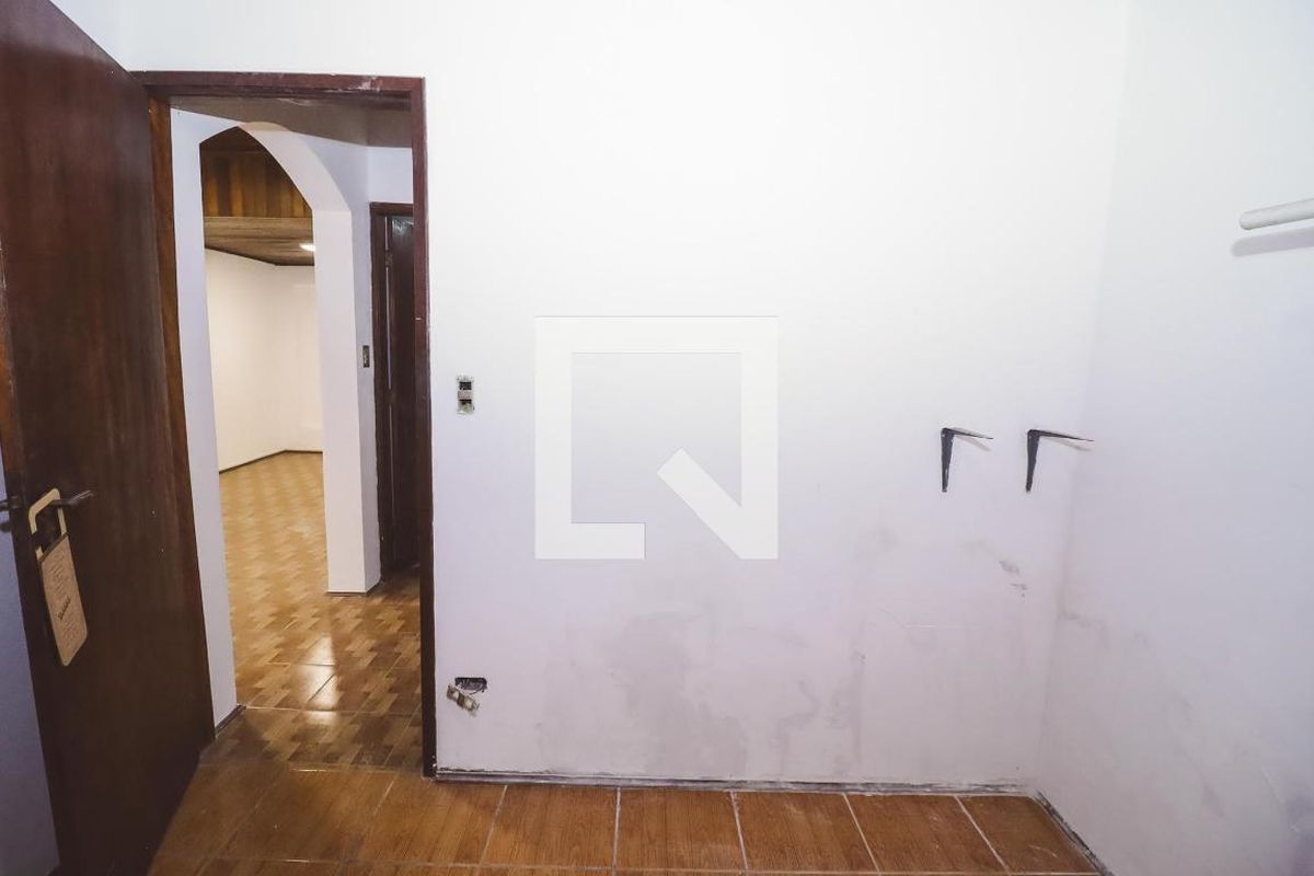 Casa, 3 quartos, 200 m² - Foto 12