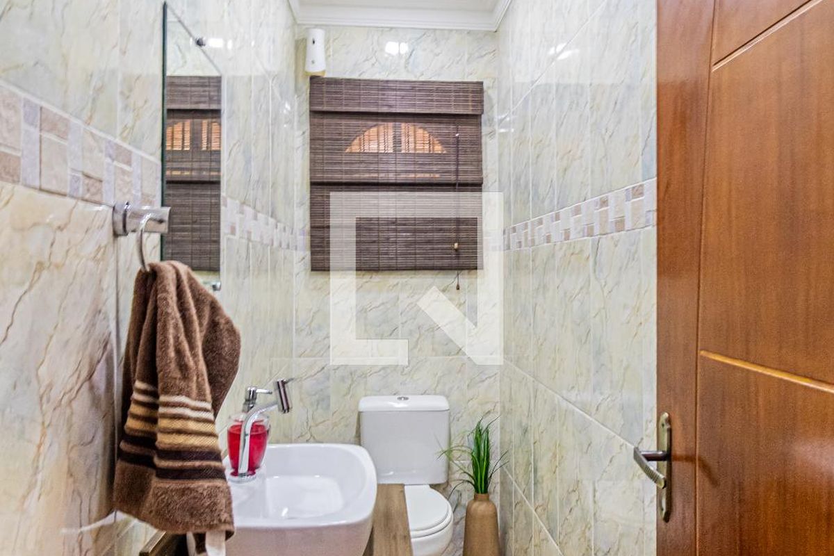 Casa, 3 quartos, 270 m² - Foto 29