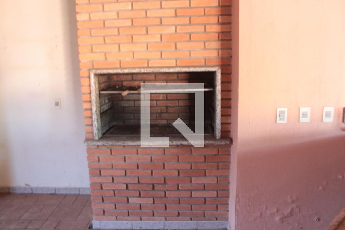Casa à Venda - Nova Campinas, 4 Quartos,  650 m2 em , Campinas - sp | SoloBR
