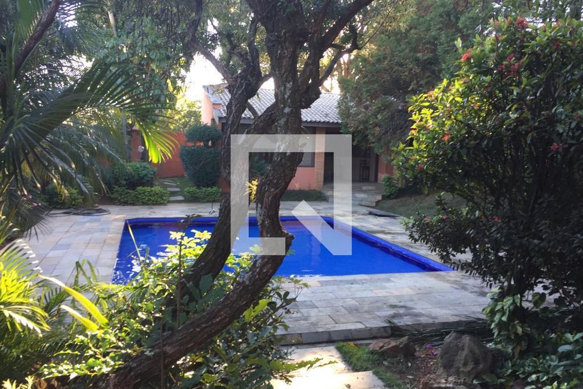 Casa à Venda - Nova Campinas, 4 Quartos,  650 m2 em , Campinas - sp | SoloBR