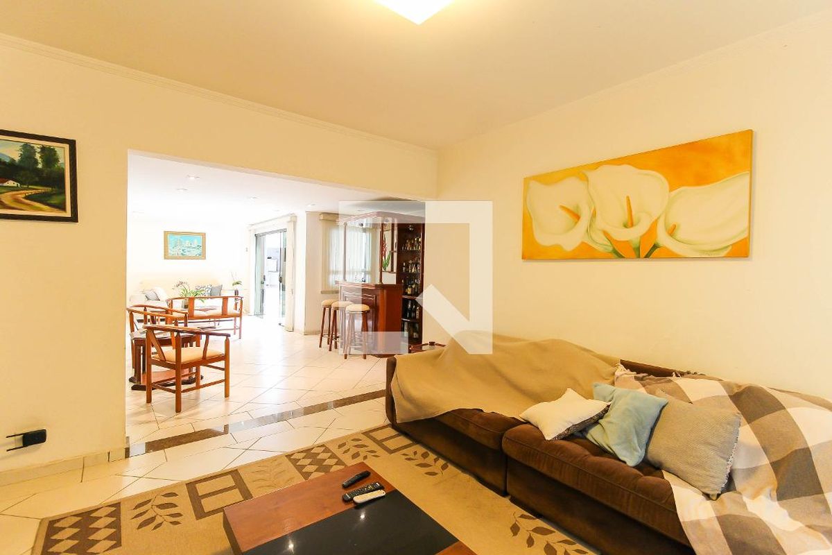 Casa, 5 quartos, 638 m² - Foto 2