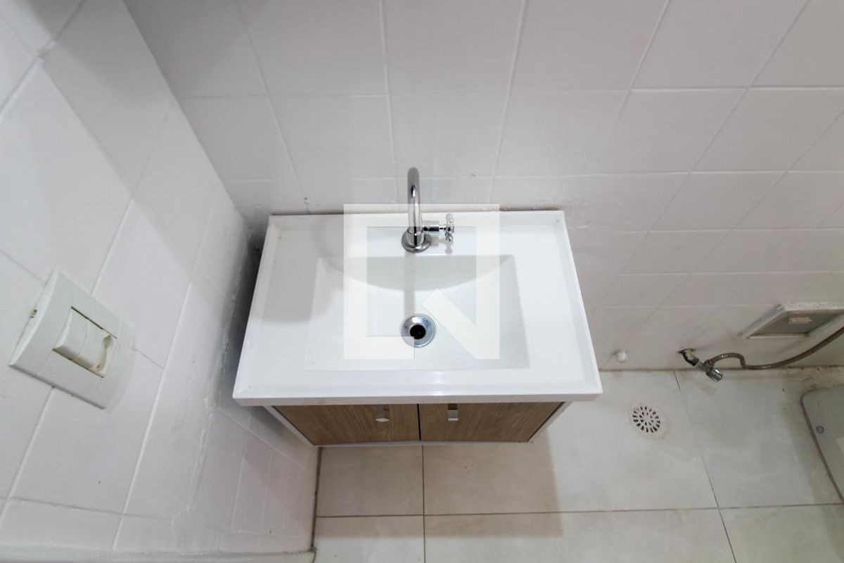 Apartamento à Venda - Cambuí, 2 Quartos,  80 m2 em , Campinas - sp | SoloBR