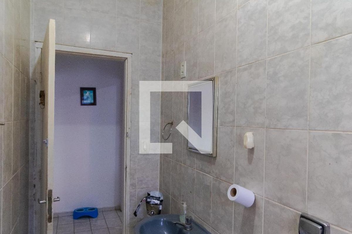 Casa à Venda - Jardim Flamboyant, 4 Quartos,  319 m2 em , Campinas - sp | SoloBR