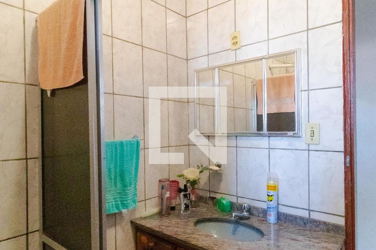 Casa à Venda - Jardim Flamboyant, 4 Quartos,  319 m2 em , Campinas - sp | SoloBR