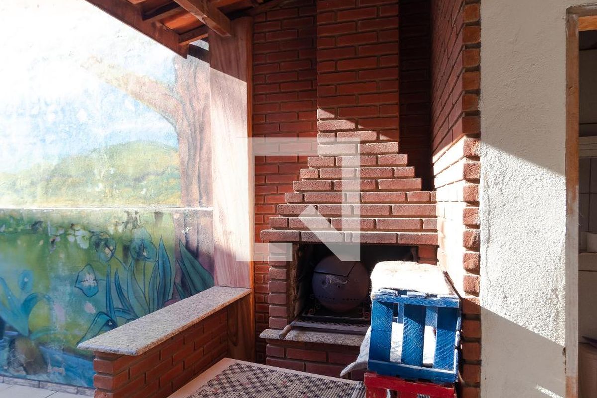 Casa à Venda - Jardim Flamboyant, 4 Quartos,  319 m2 em , Campinas - sp | SoloBR