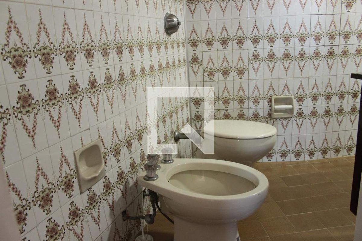 Apartamento à Venda - Centro, 2 Quartos,  145 m2 em , Campinas - sp | SoloBR