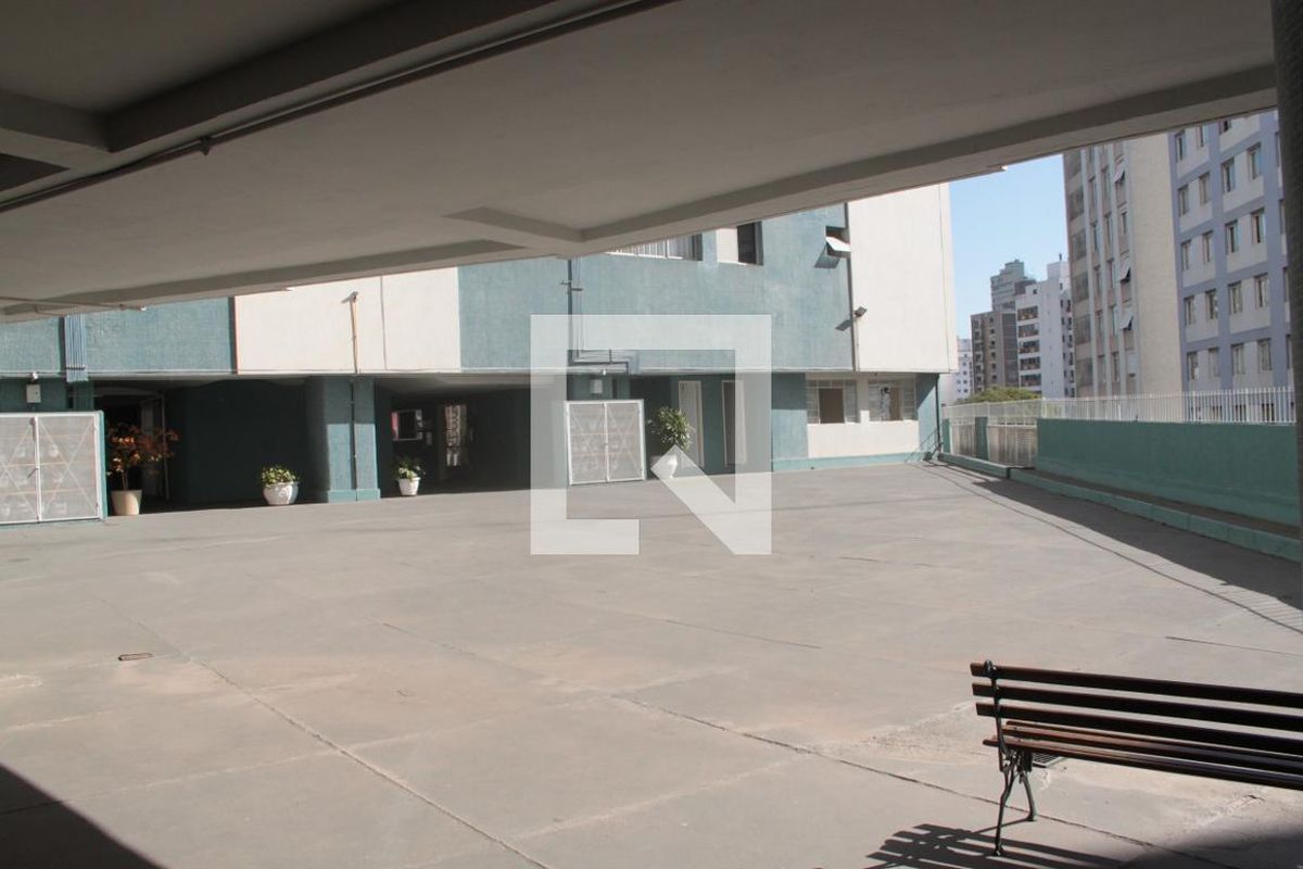 Apartamento à Venda - Centro, 2 Quartos,  145 m2 em , Campinas - sp | SoloBR