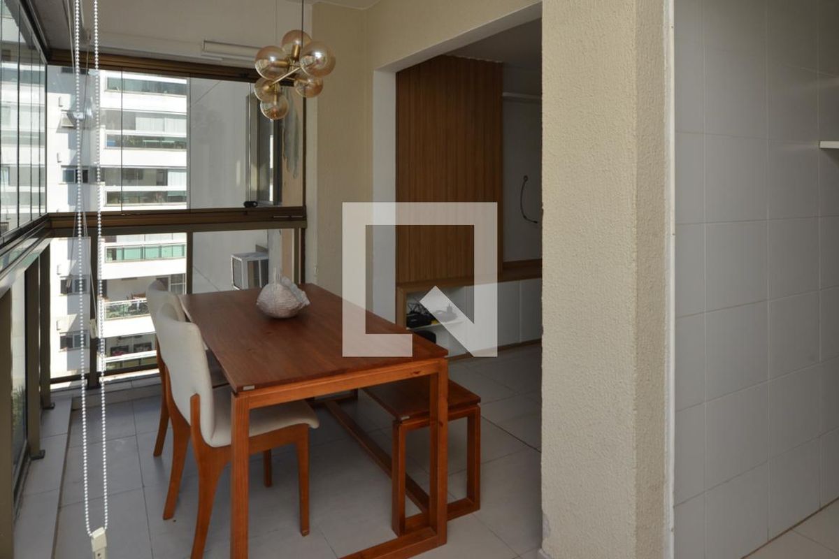 Cobertura, 3 quartos, 211 m² - Foto 16