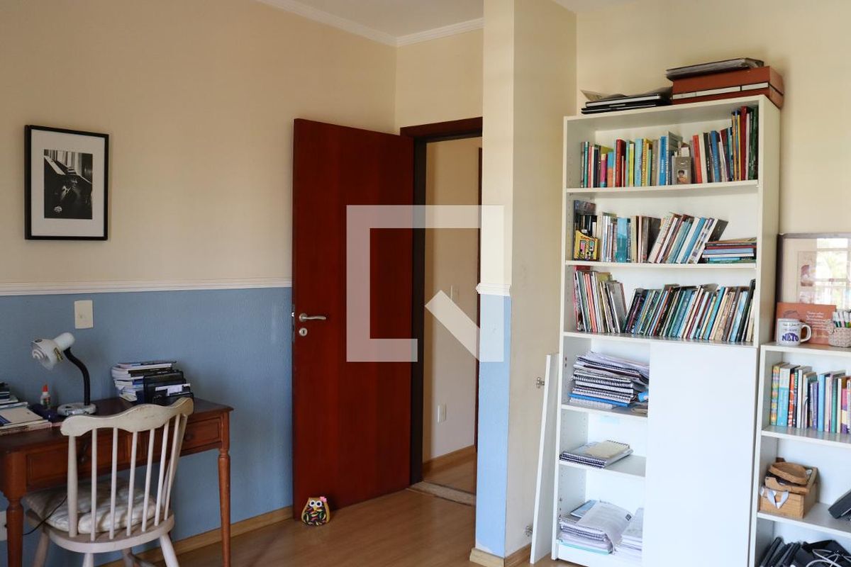 Casa à Venda - Mansões Santo Antônio, 3 Quartos,  299 m2 em , Campinas - sp | SoloBR