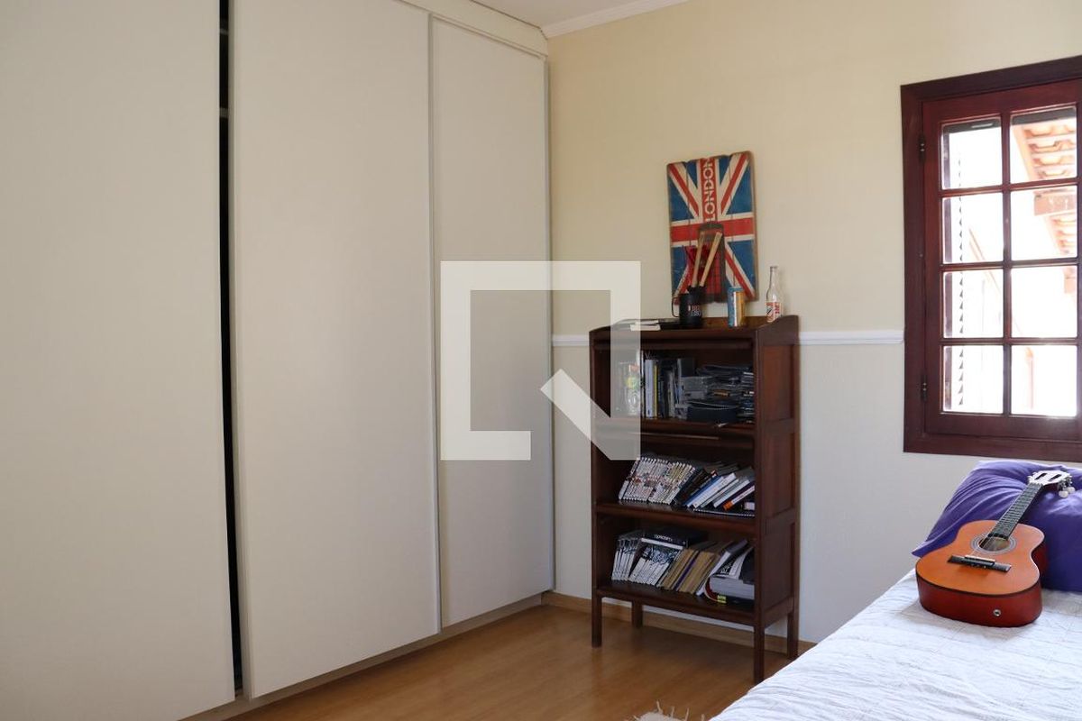 Casa à Venda - Mansões Santo Antônio, 3 Quartos,  299 m2 em , Campinas - sp | SoloBR