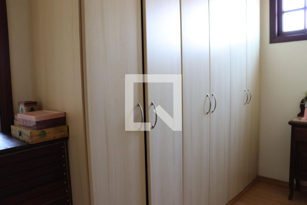 Casa à Venda - Mansões Santo Antônio, 3 Quartos,  299 m2 em , Campinas - sp | SoloBR