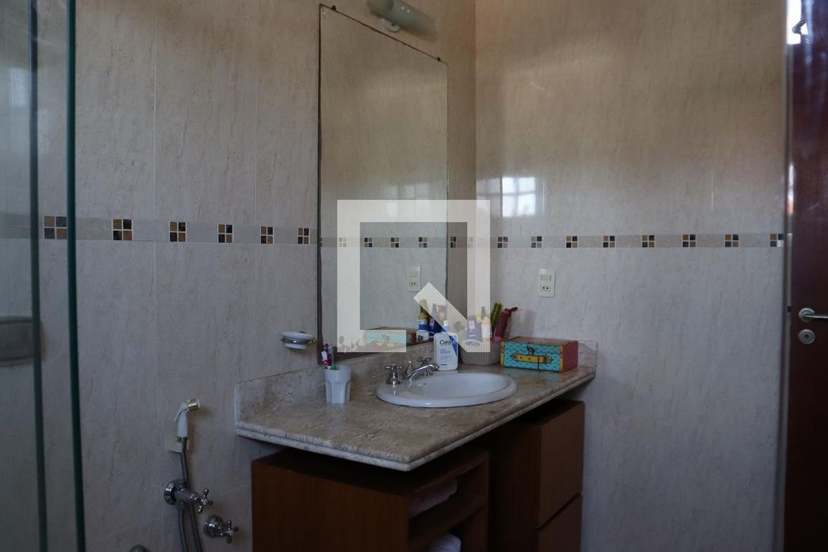 Casa à Venda - Mansões Santo Antônio, 3 Quartos,  299 m2 em , Campinas - sp | SoloBR