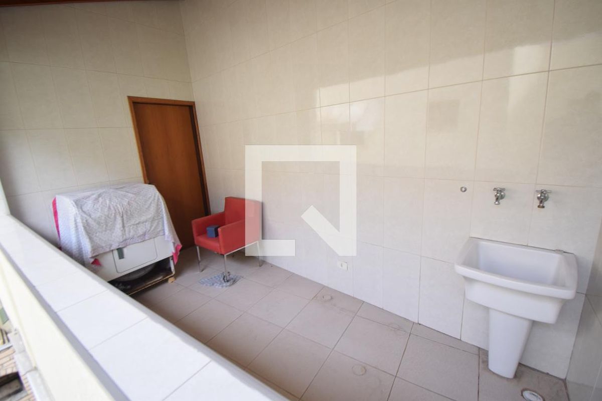 Casa, 4 quartos, 230 m² - Foto 98