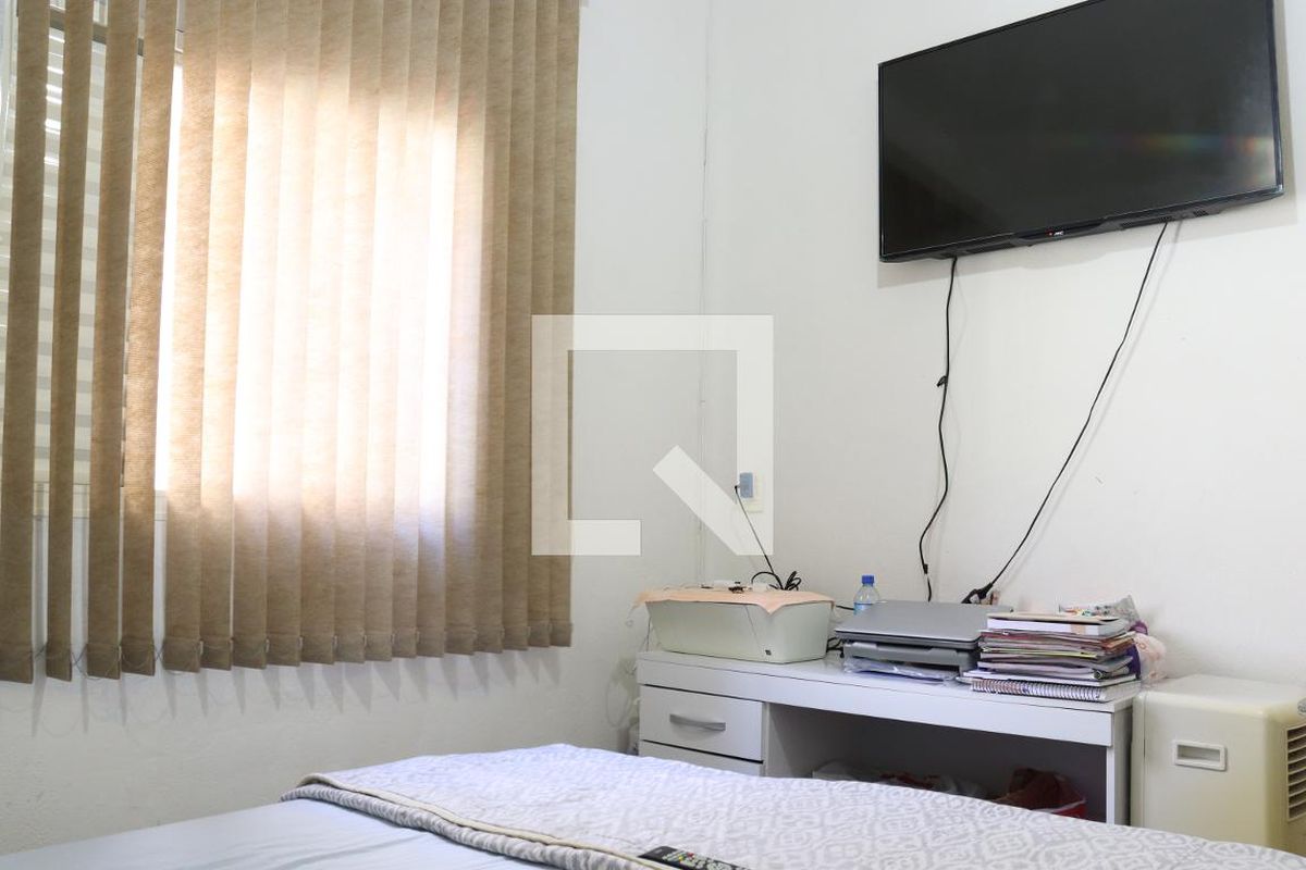 Casa à Venda - Bosque, 3 Quartos,  193 m2 em , Campinas - sp | SoloBR