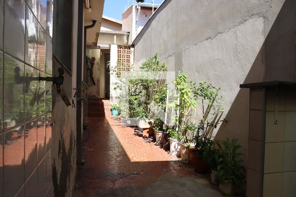 Casa à Venda - Bosque, 3 Quartos,  193 m2 em , Campinas - sp | SoloBR