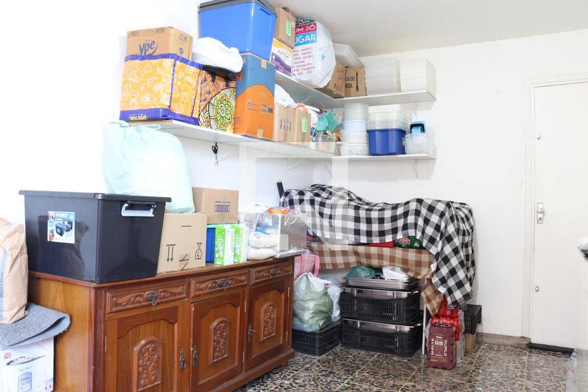 Casa à Venda - Bosque, 3 Quartos,  193 m2 em , Campinas - sp | SoloBR