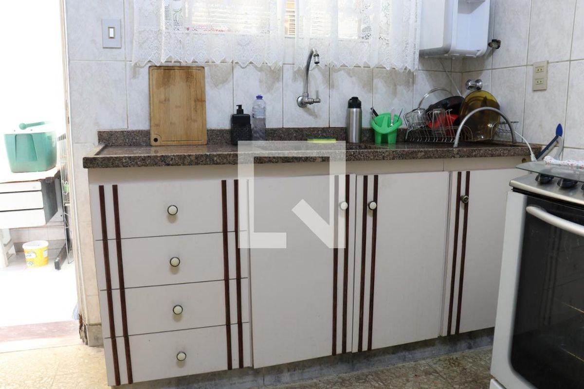 Casa à Venda - Bosque, 3 Quartos,  193 m2 em , Campinas - sp | SoloBR