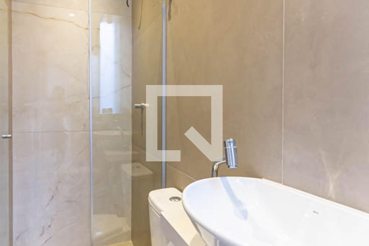 Casa, 3 quartos, 241 m² - Foto 65
