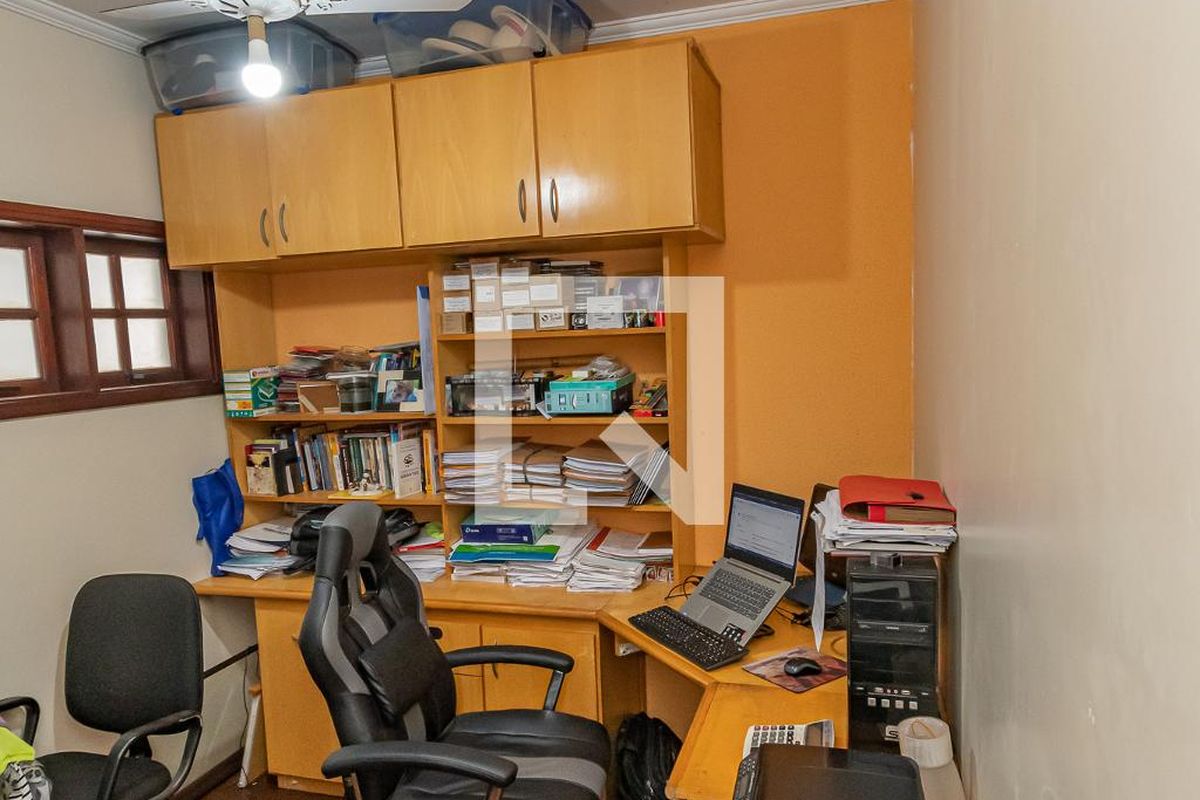 Casa à Venda - Mansões Santo Antônio, 4 Quartos,  220 m2 em , Campinas - sp | SoloBR