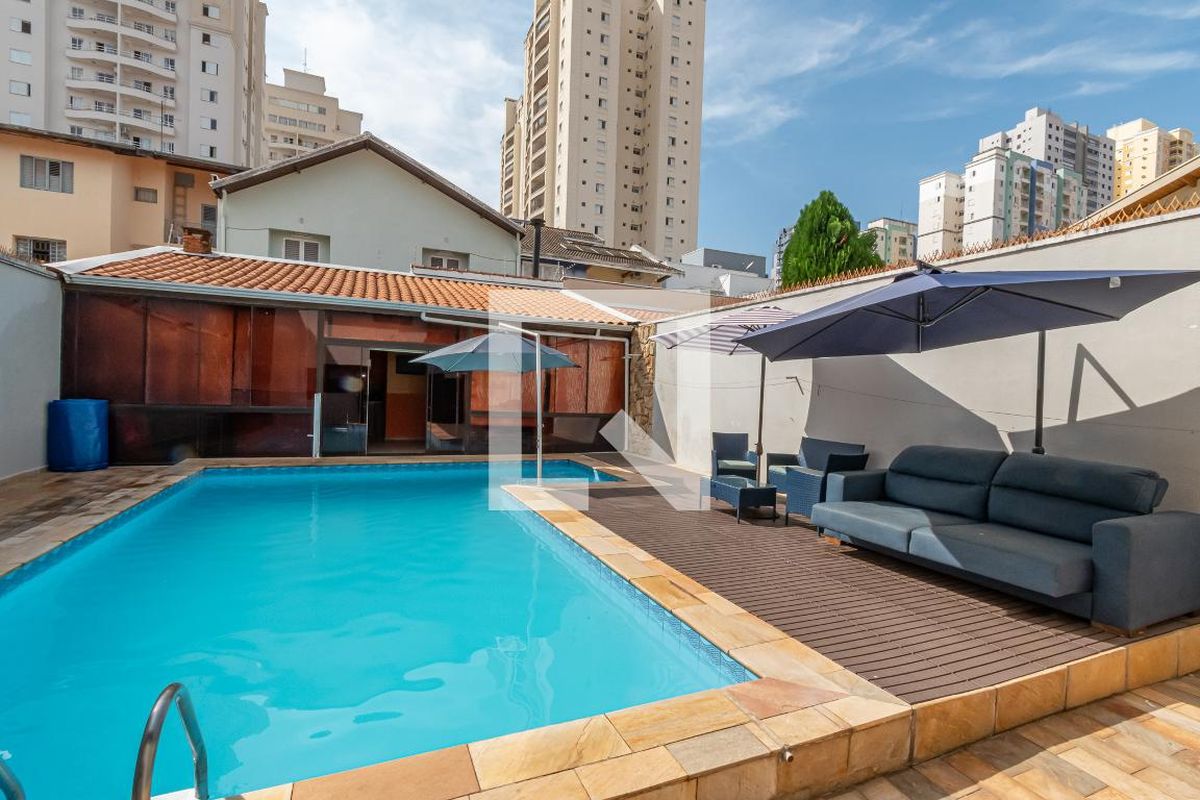 Casa à Venda - Mansões Santo Antônio, 4 Quartos,  220 m2 em , Campinas - sp | SoloBR