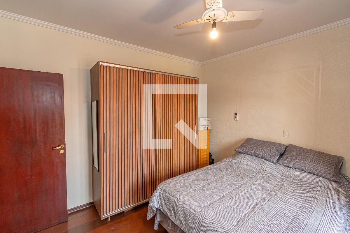 Casa à Venda - Mansões Santo Antônio, 4 Quartos,  220 m2 em , Campinas - sp | SoloBR