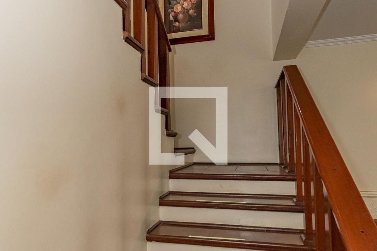 Casa à Venda - Mansões Santo Antônio, 4 Quartos,  220 m2 em , Campinas - sp | SoloBR