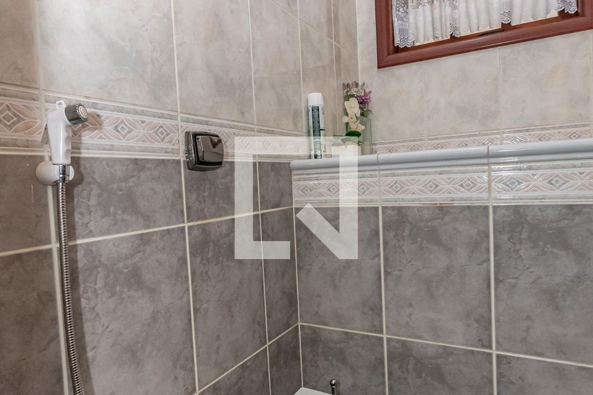Casa à Venda - Mansões Santo Antônio, 4 Quartos,  220 m2 em , Campinas - sp | SoloBR