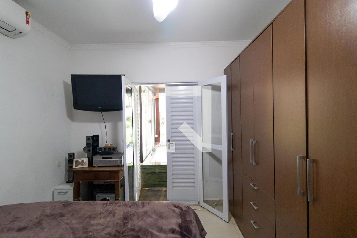 Apartamento à Venda - Vila Brandina, 3 Quartos,  234 m2 em , Campinas - sp | SoloBR