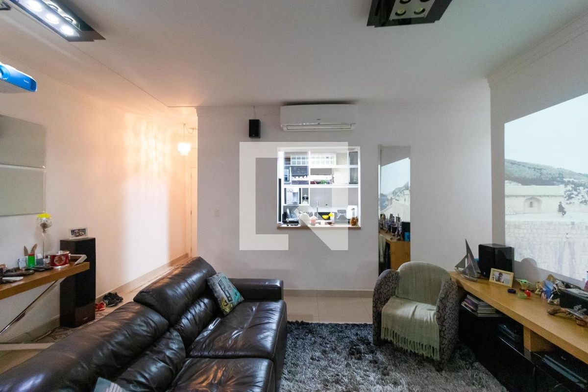 Apartamento à Venda - Vila Brandina, 3 Quartos,  234 m2 em , Campinas - sp | SoloBR