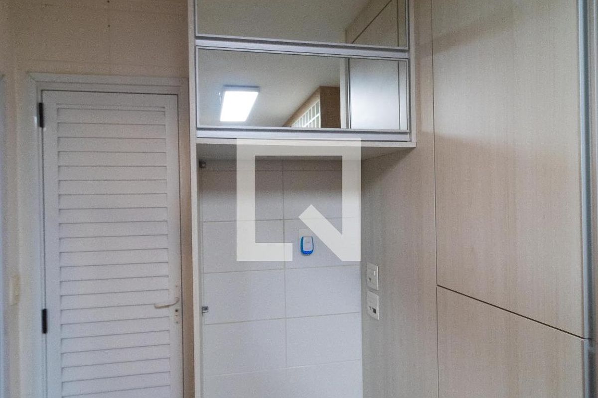 Apartamento à Venda - Vila Brandina, 3 Quartos,  234 m2 em , Campinas - sp | SoloBR