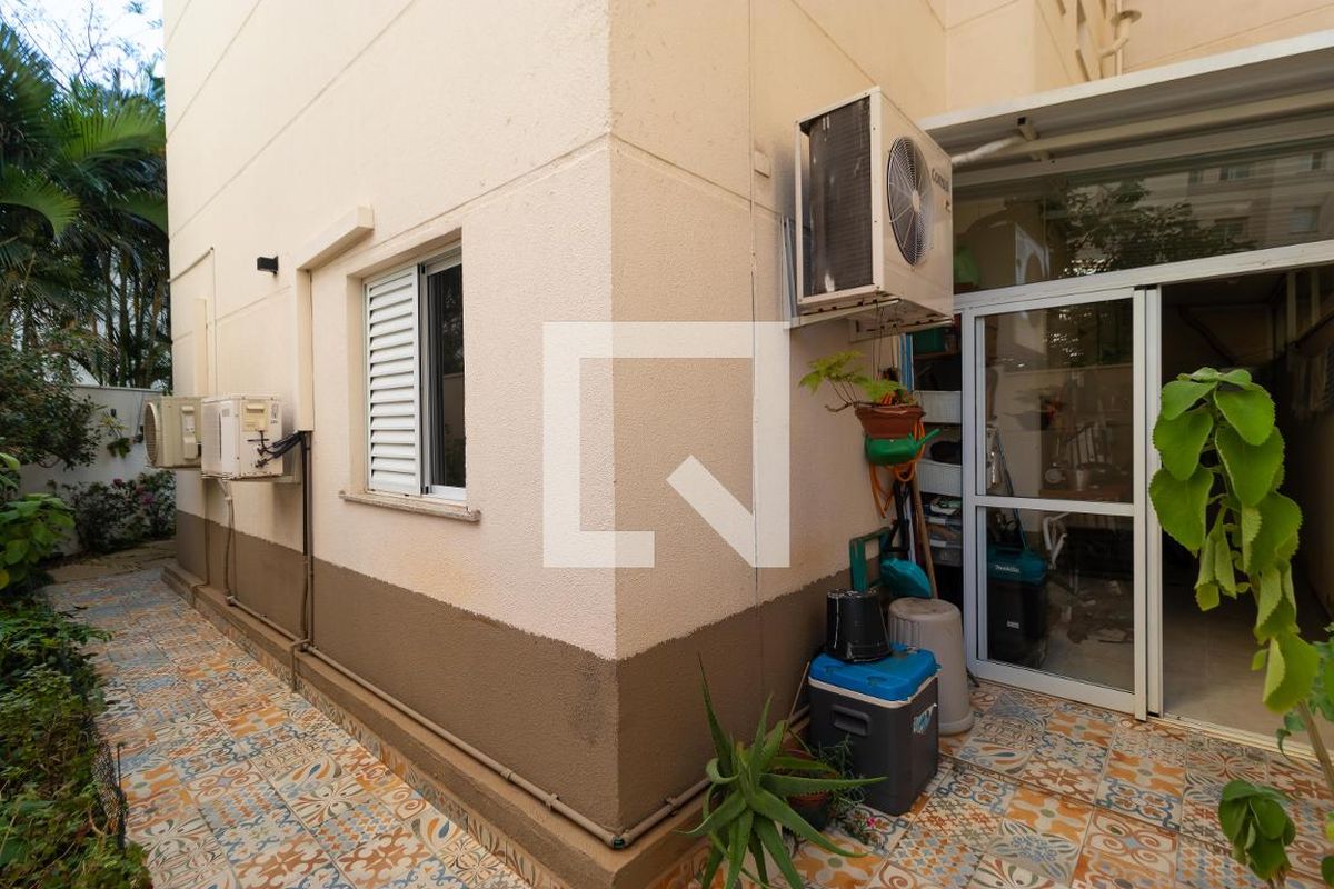Apartamento à Venda - Vila Brandina, 3 Quartos,  234 m2 em , Campinas - sp | SoloBR