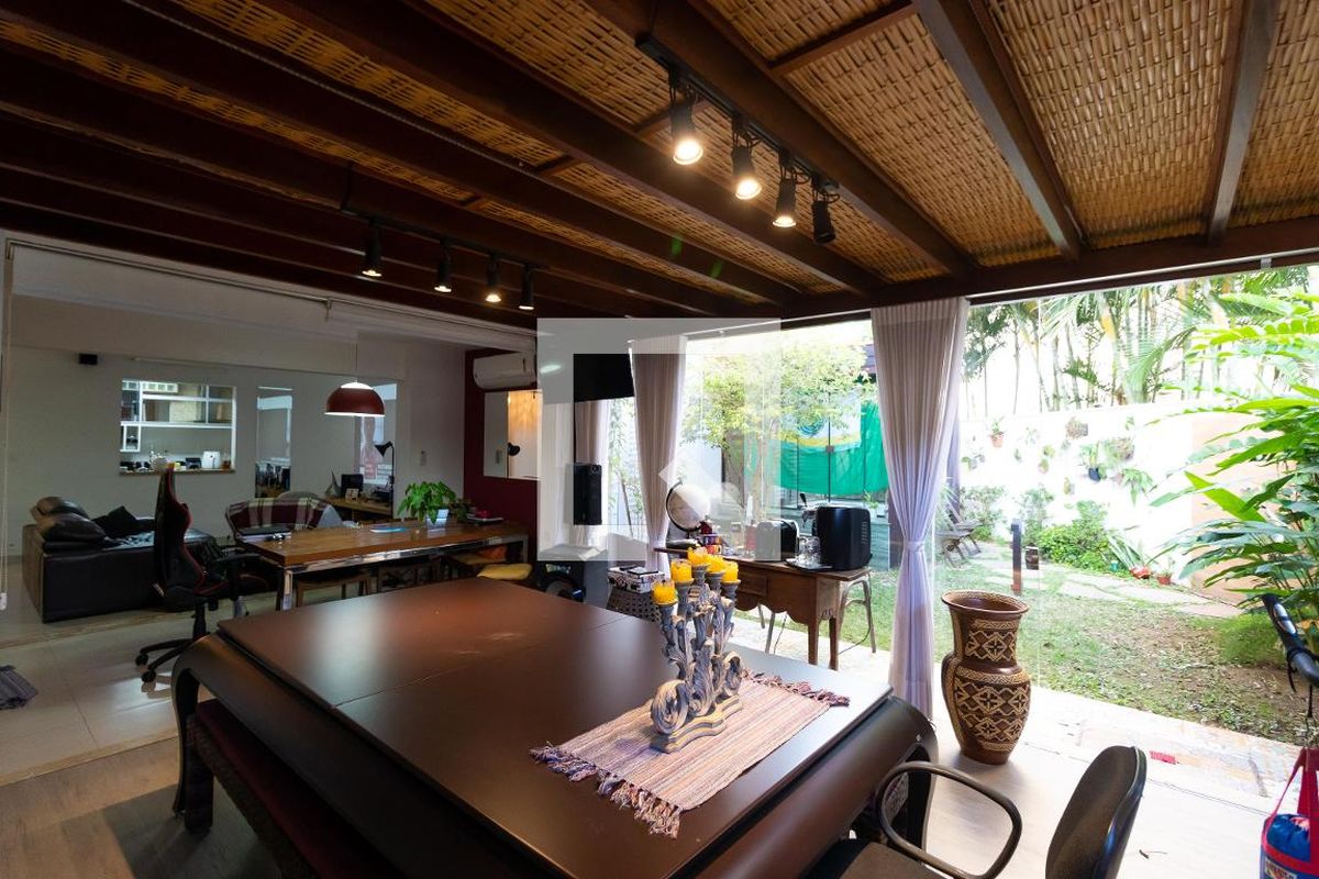 Apartamento à Venda - Vila Brandina, 3 Quartos,  234 m2 em , Campinas - sp | SoloBR