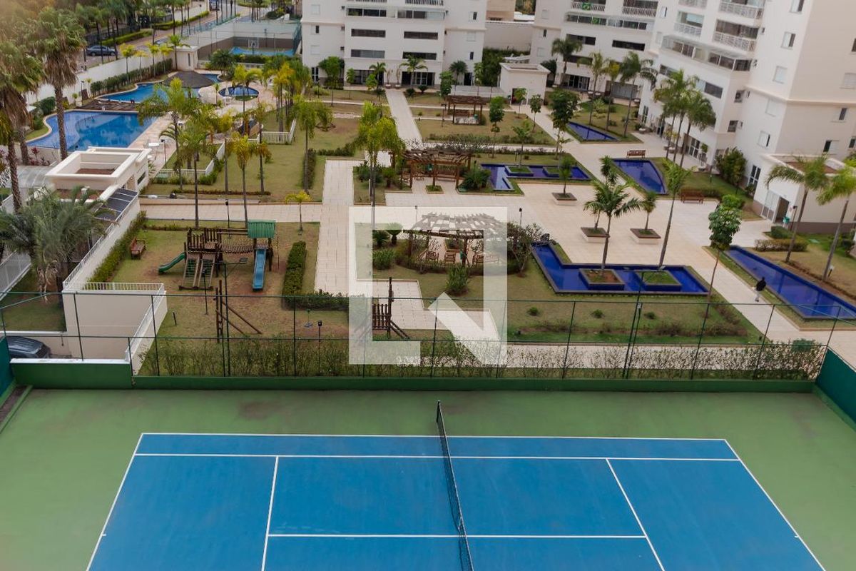 Apartamento à Venda - Vila Brandina, 3 Quartos,  234 m2 em , Campinas - sp | SoloBR
