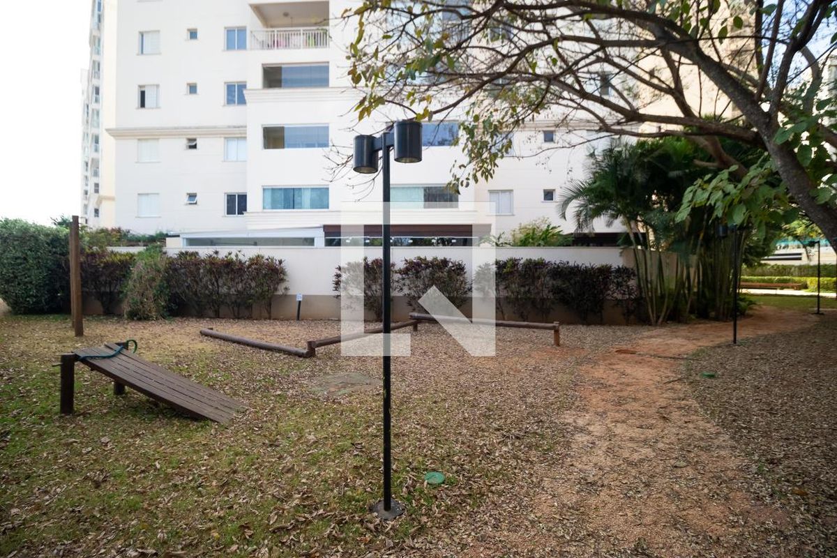 Apartamento à Venda - Vila Brandina, 3 Quartos,  234 m2 em , Campinas - sp | SoloBR