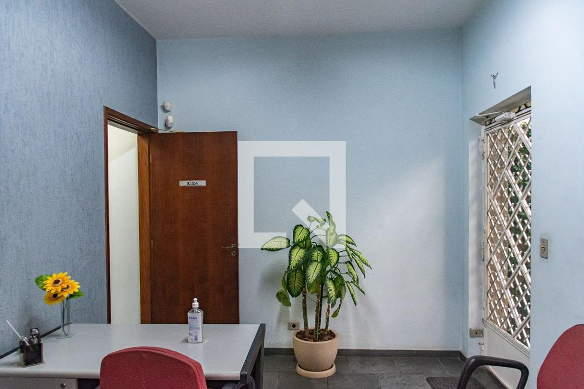 Casa, 8 quartos, 240 m² - Foto 3
