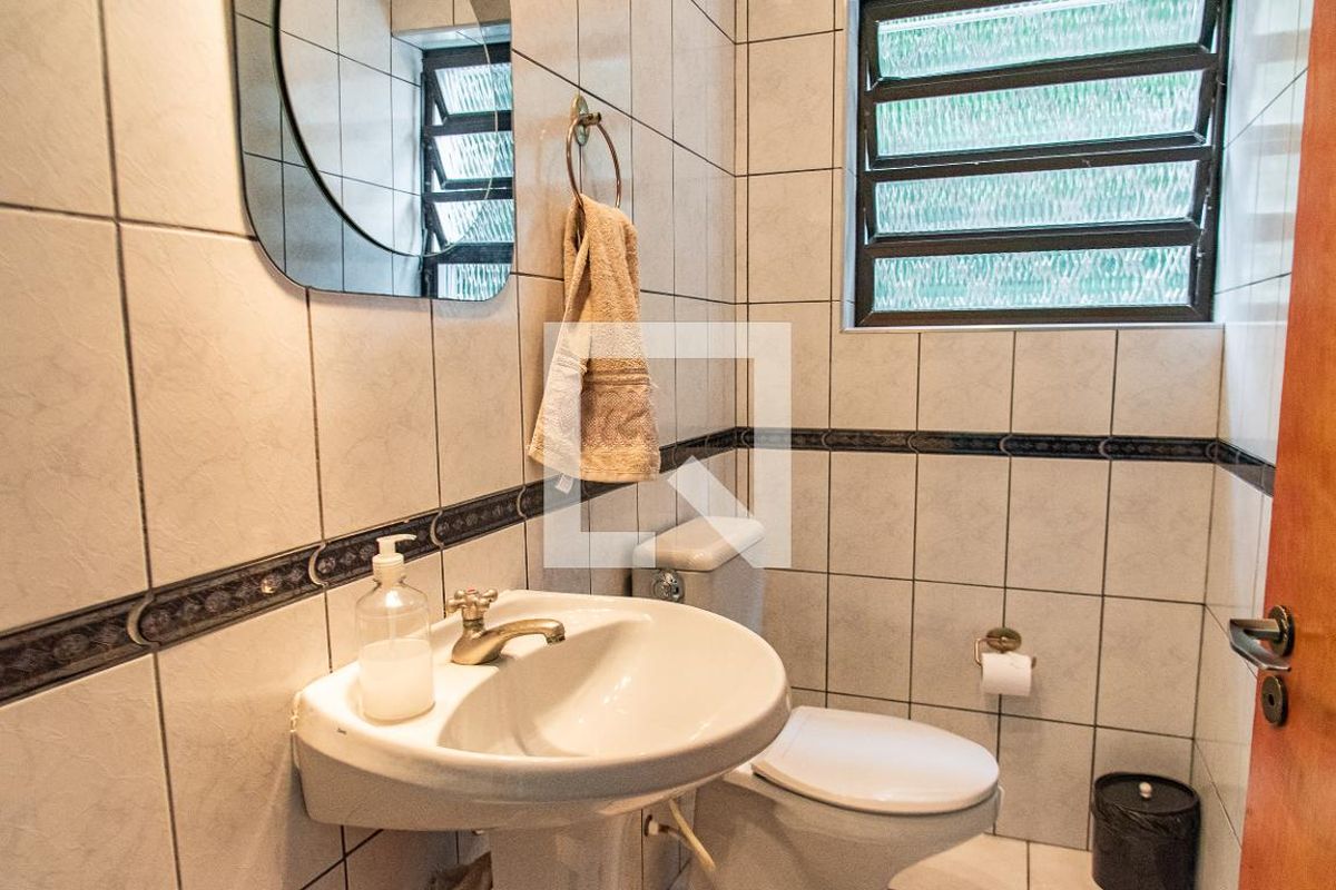 Casa, 8 quartos, 240 m² - Foto 17