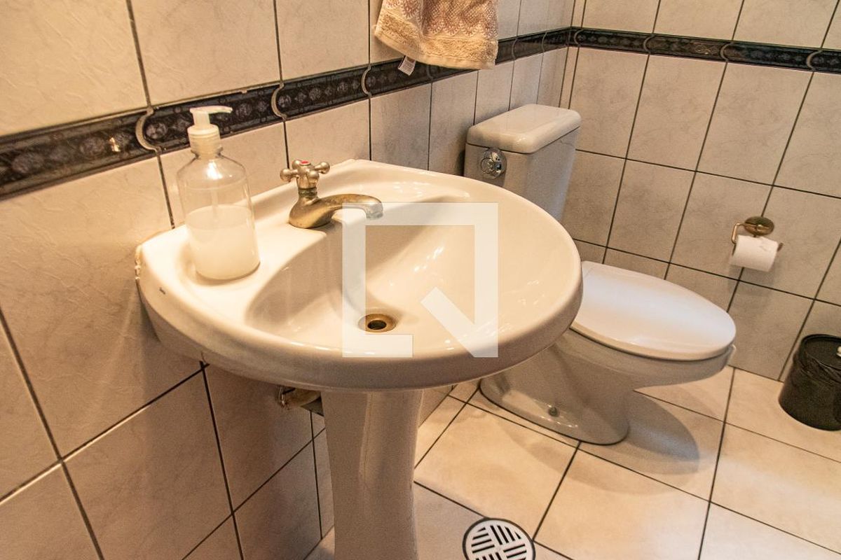Casa, 8 quartos, 240 m² - Foto 16