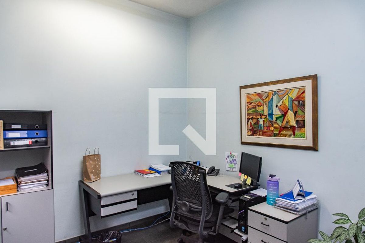 Casa, 8 quartos, 240 m² - Foto 62