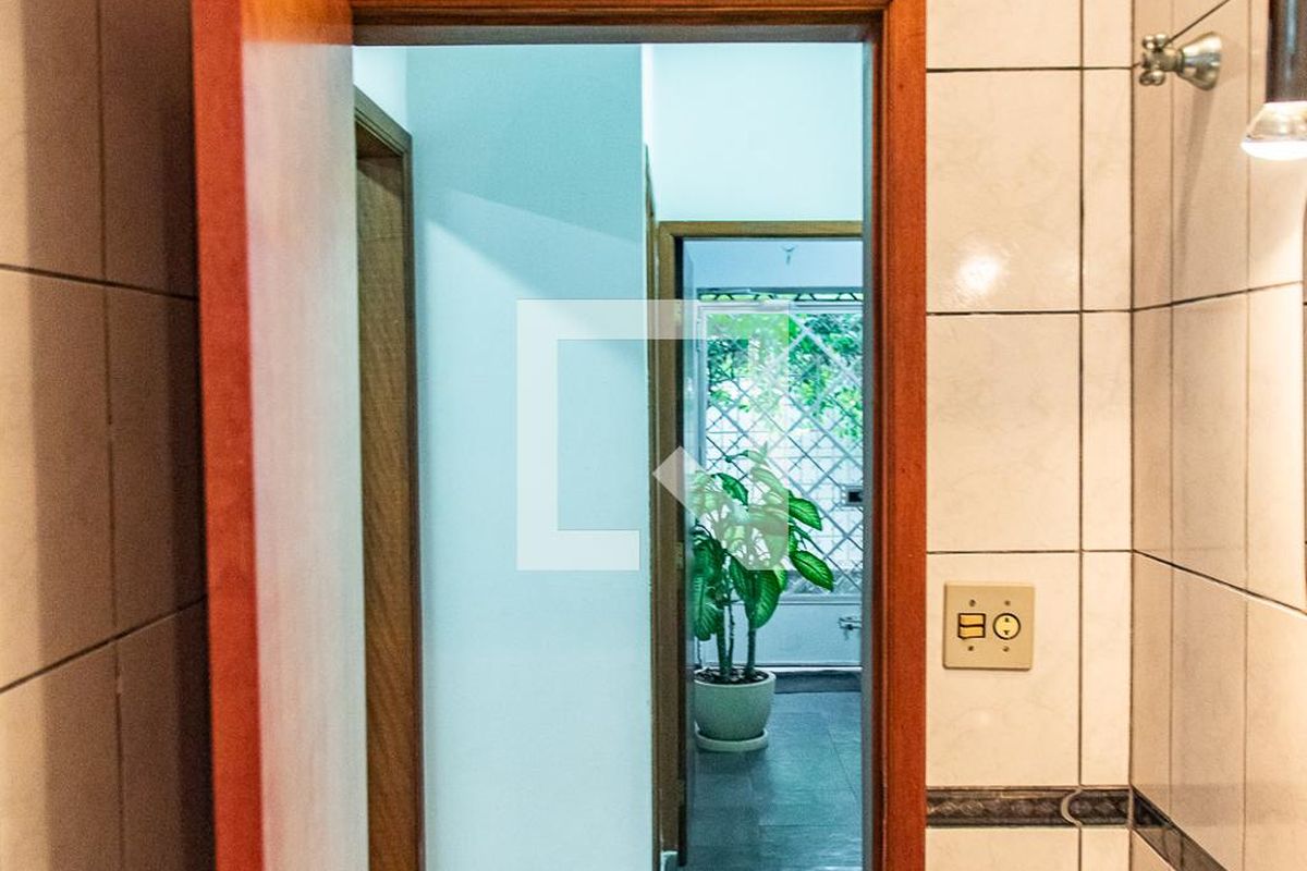 Casa, 8 quartos, 240 m² - Foto 18