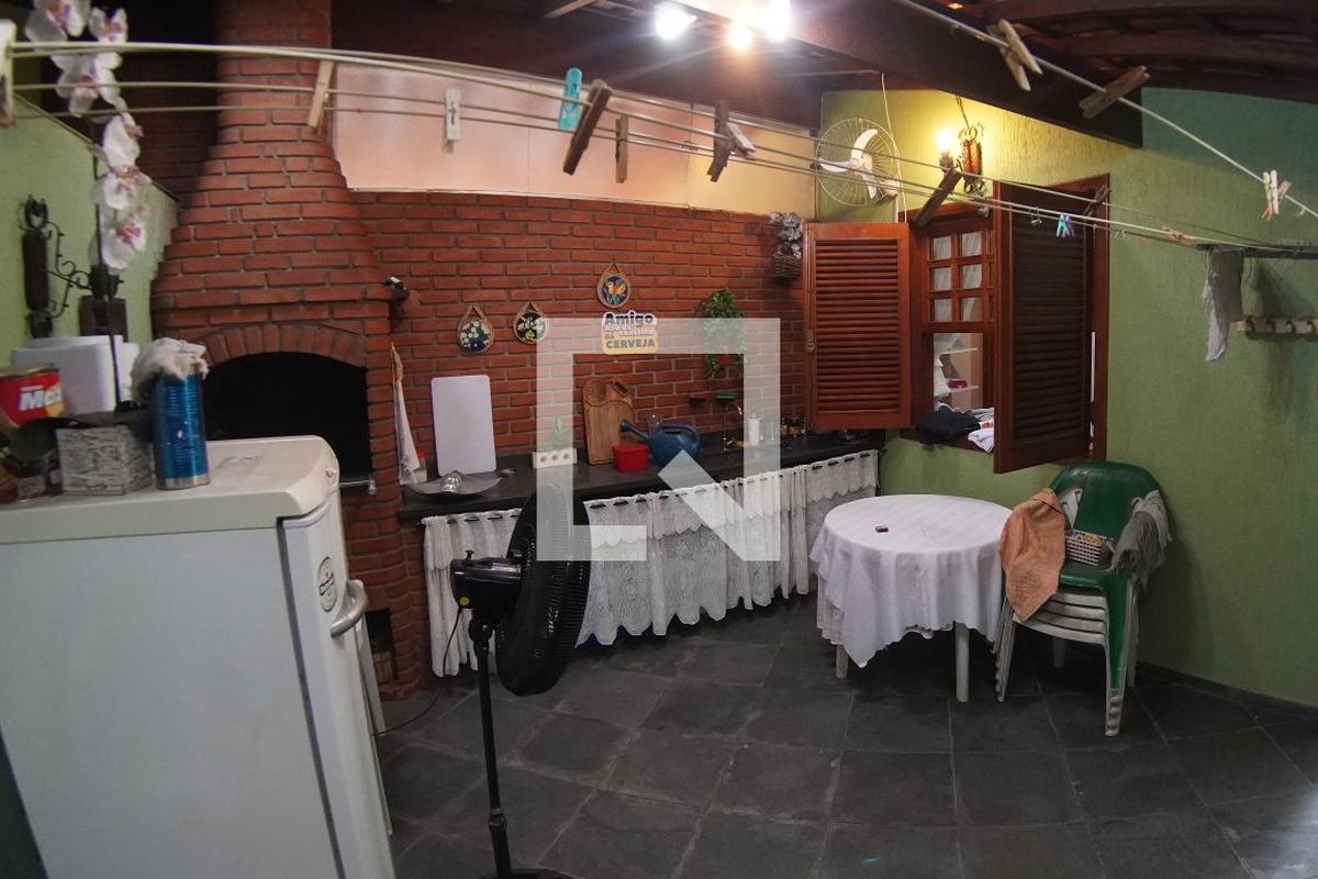 Casa, 3 quartos, 165 m² - Foto 74