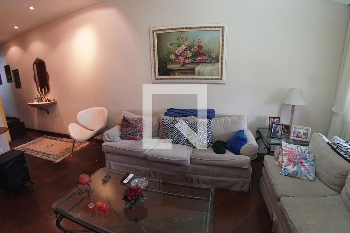 Casa, 3 quartos, 165 m² - Foto 2