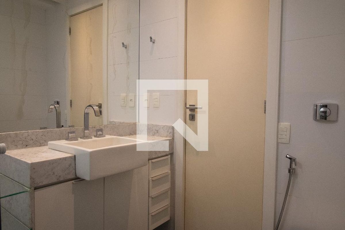 Apartamento, 3 quartos, 210 m² - Foto 70