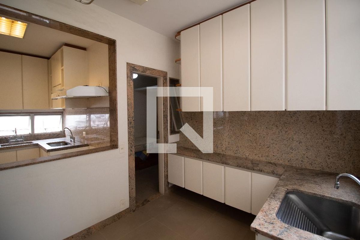 Apartamento, 3 quartos, 210 m² - Foto 84