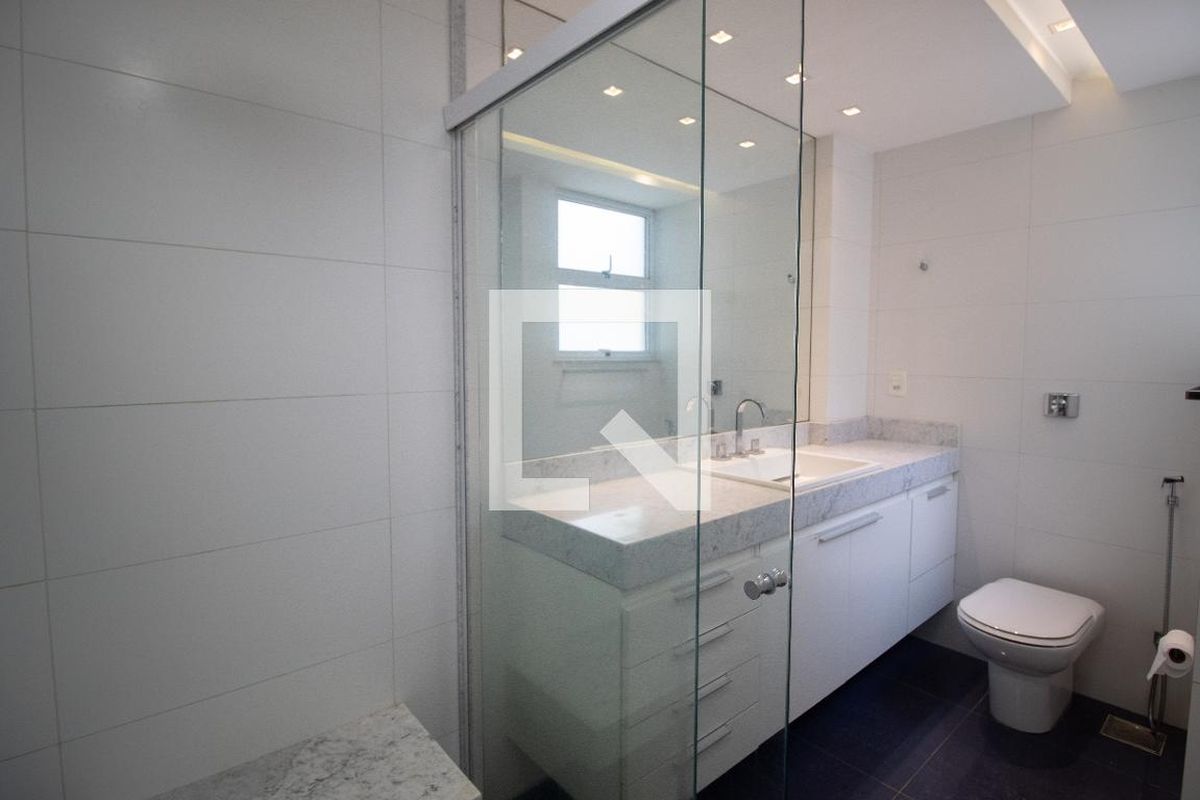 Apartamento, 3 quartos, 210 m² - Foto 40