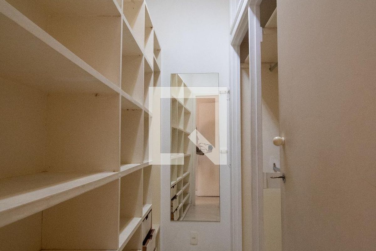 Apartamento, 3 quartos, 210 m² - Foto 32