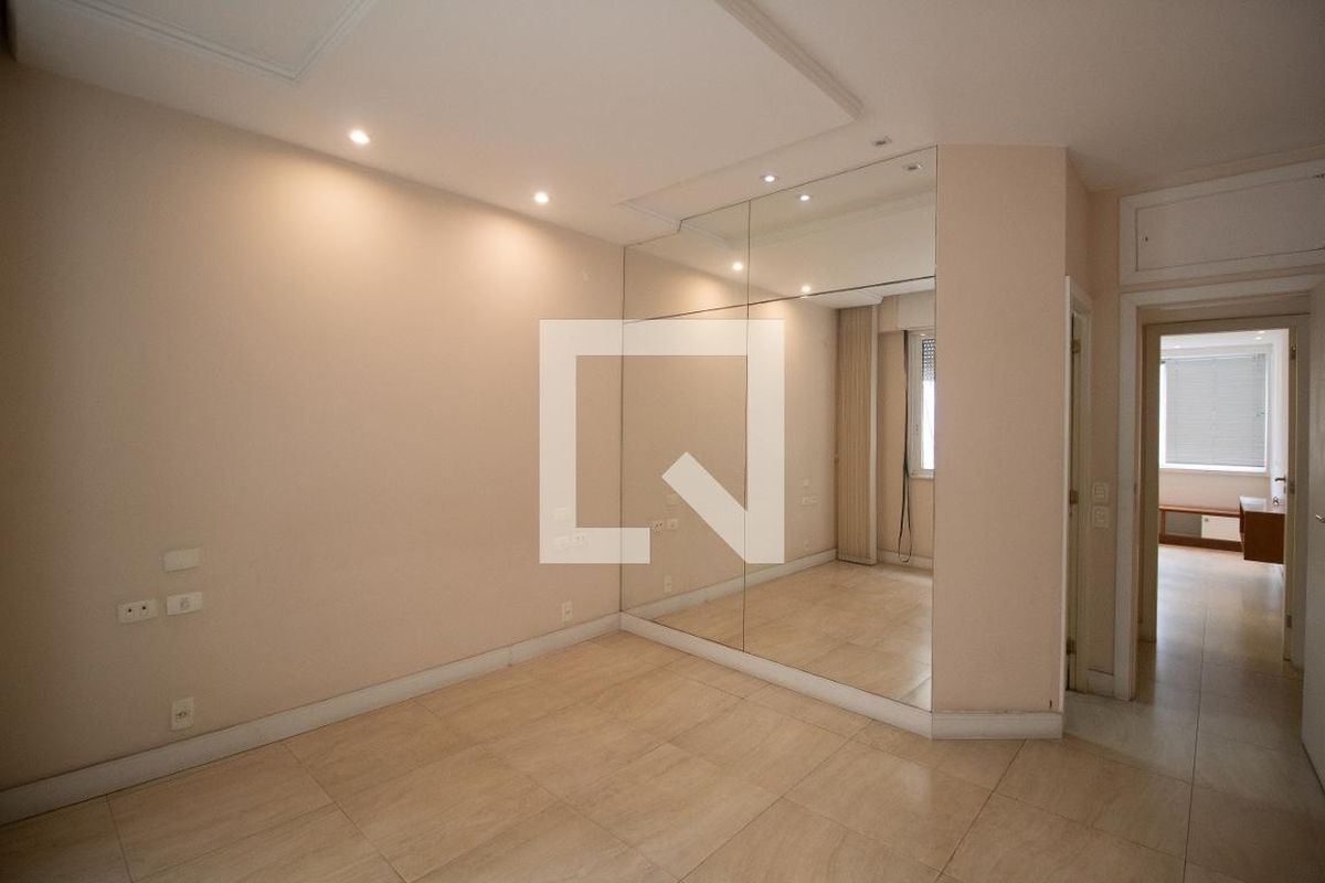 Apartamento, 3 quartos, 210 m² - Foto 26